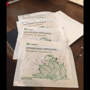 Box of itworks wraps.