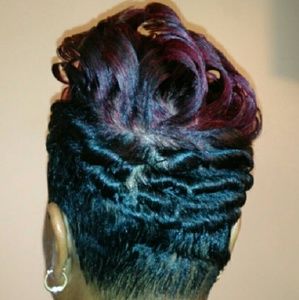 Meet your Posher, Letitia