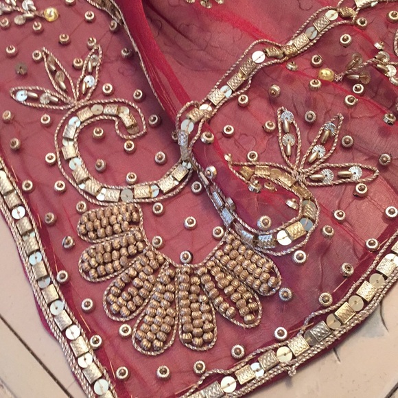 Table cloth - Picture 2 of 3