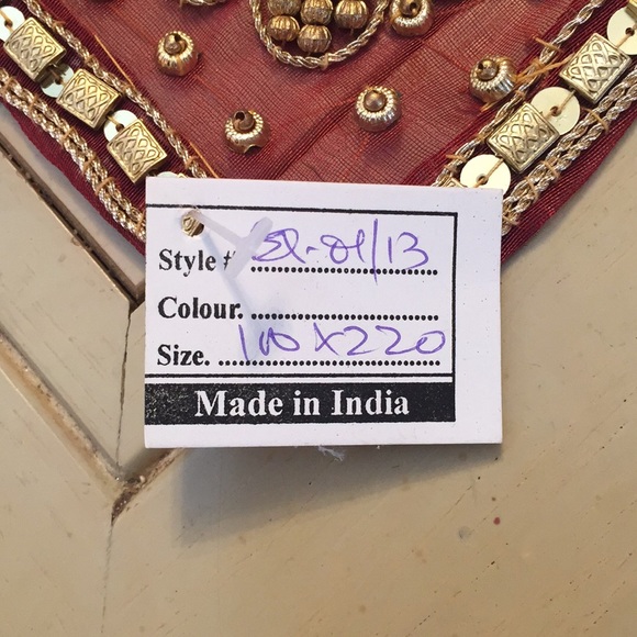 Table cloth - Picture 3 of 3