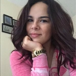 Meet your Posher, Mallory