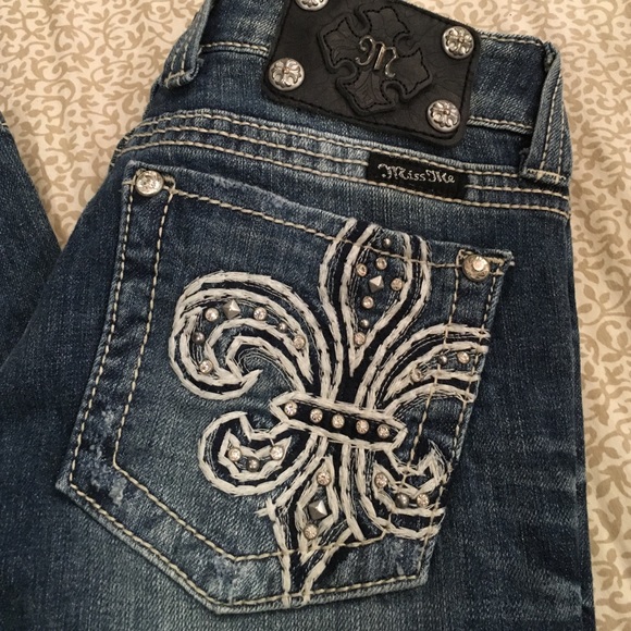 Jeans - Picture 2 of 4