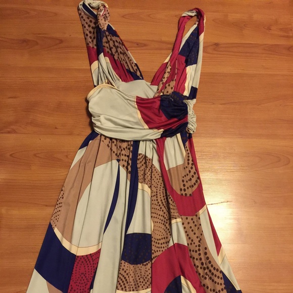 Dress - Picture 2 of 2