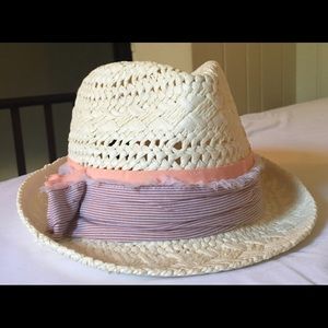 Straw fedora