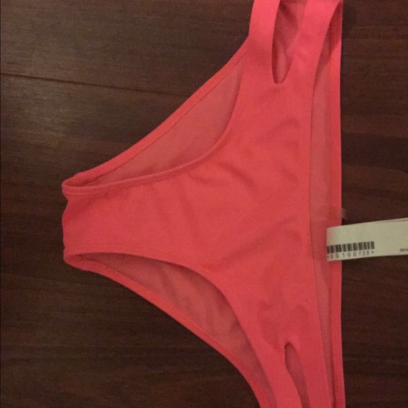 Never worn Forever 21 swim bottom side cutout