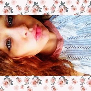 Meet your Posher, Clarissa