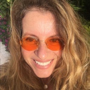 Meet your Posher, Angelika