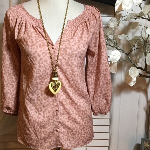 LOFT Tops - LOFT BLOUSE