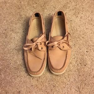 Pink Sperrys