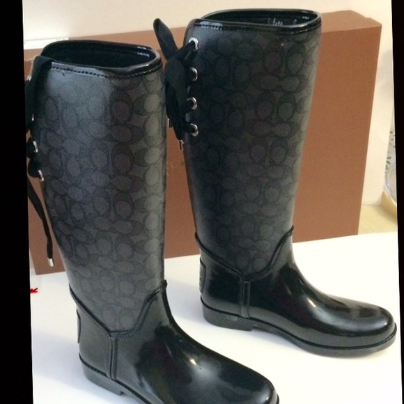 💄 . coach rain boot💄 - Picture 3 of 4