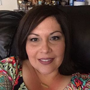 Meet your Posher, Alicia