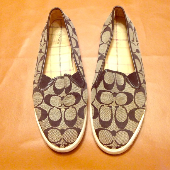 Coach slides