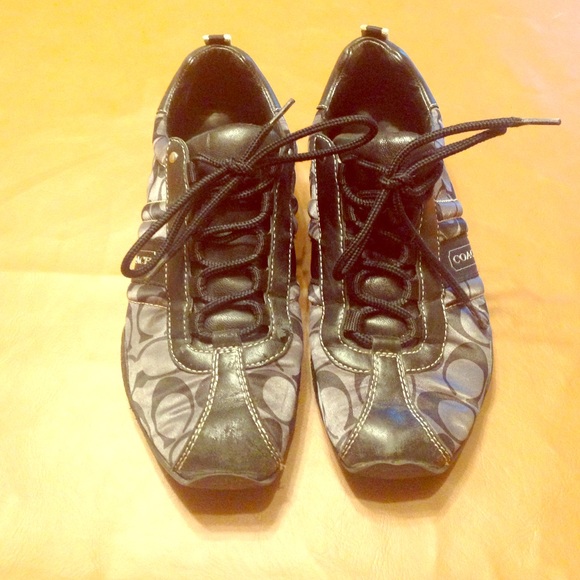 Black coach print sneakers
