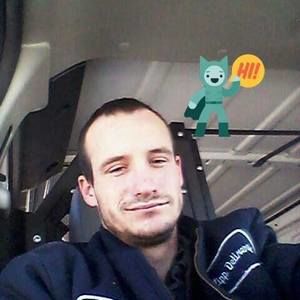 Meet your Posher, Justin