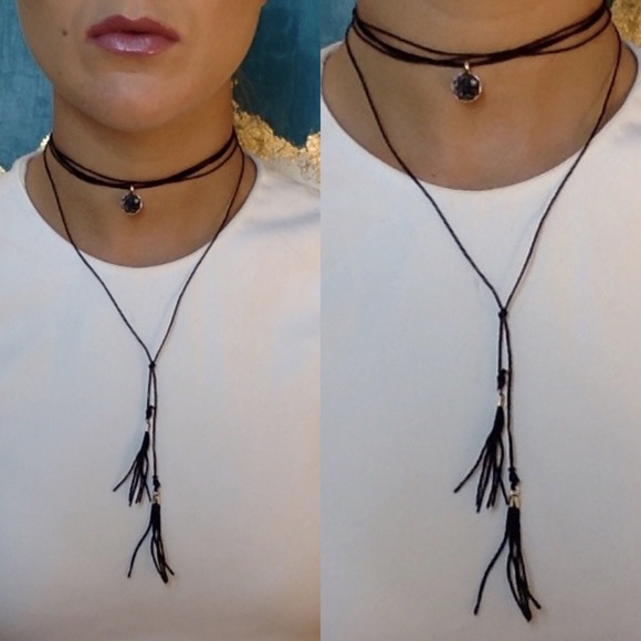 Black chocker with black crystal