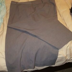 Wide leg Capri pants