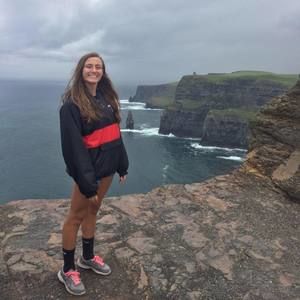 Meet your Posher, Annie