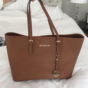MICHAEL KORS BAG