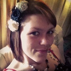 Meet your Posher, Kendra