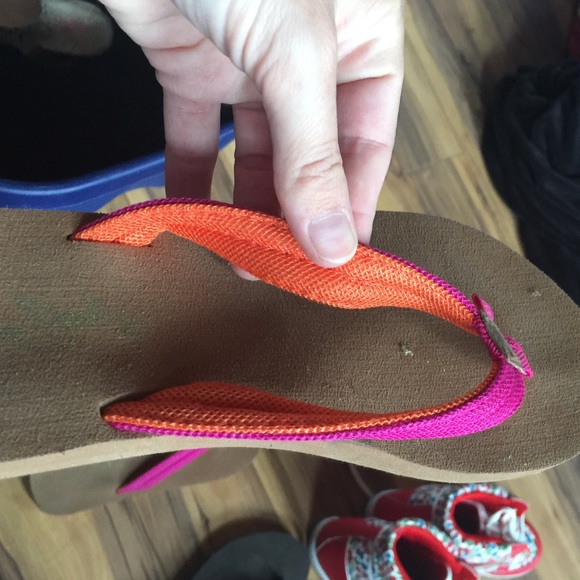 Sandals - Picture 2 of 3