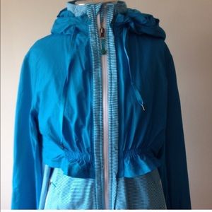 Lululemon turquoise jacket