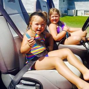 Meet your Posher, Mallory