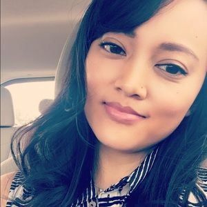 Meet your Posher, Lina