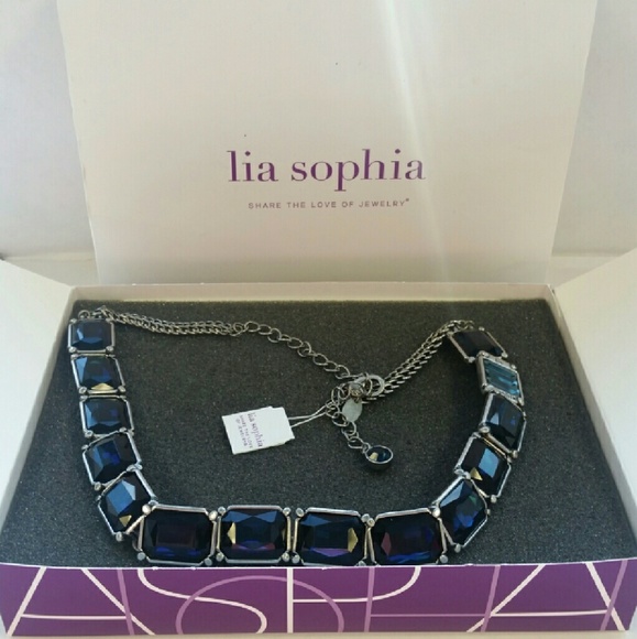 Lia Sophia Necklace - Picture 2 of 4