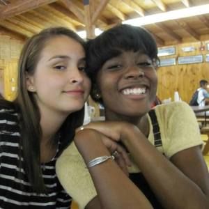 Meet your Posher, Zoë-kaye