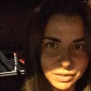 Meet your Posher, Ada