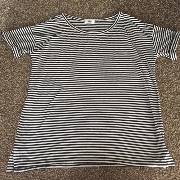 Black and White Striped Old Navy Tshirt