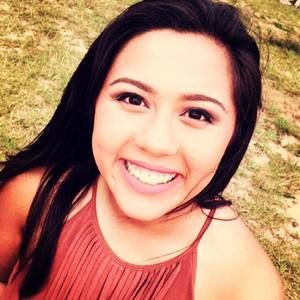 Meet your Posher, Natalia