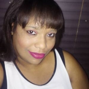 Meet your Posher, Odettemari