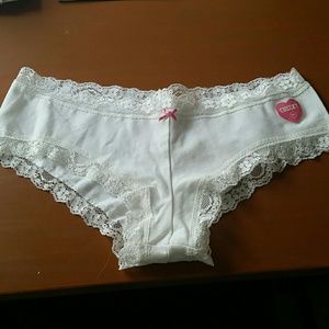 Victoria's Secret sz xsmall Cheeky Hipster Panties