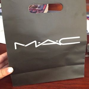 MAC shopping bag.