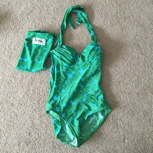 Boden Vintage Swimsuit in Apple Blossom size 4