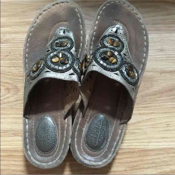 Women's size 9 Clarks