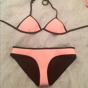 Triangl Bikini Set
