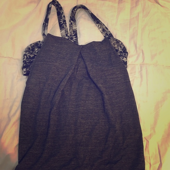 Lululemon Tank Sz 6