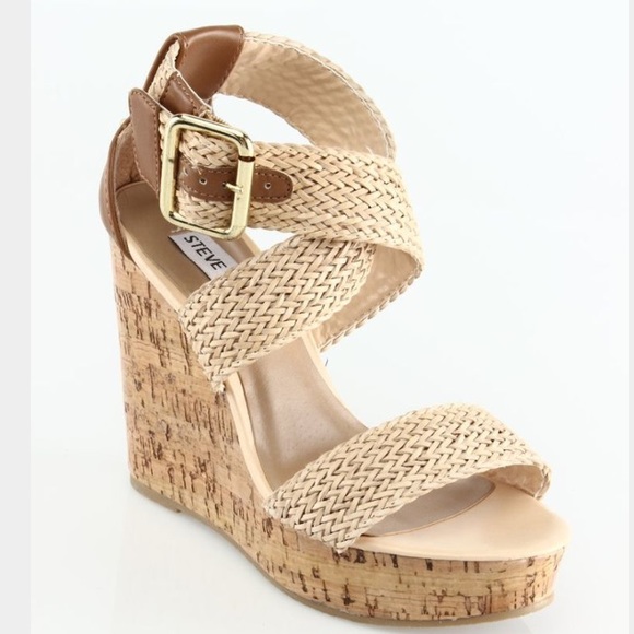 SOLD❌❌Steve Madden sli wedge sandals