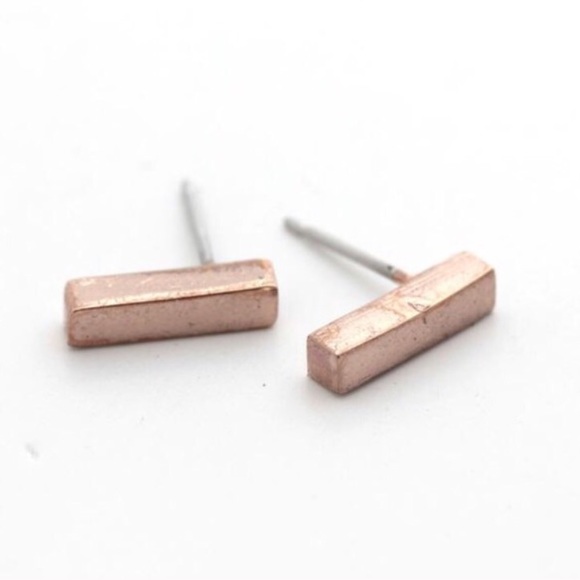 ✨HP x2✨ Rae Earrings {Rose Gold} - Picture 2 of 4