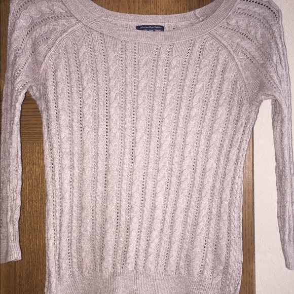 American Eagle Sweater