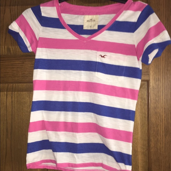 Hollister V-Neck T-Shirt