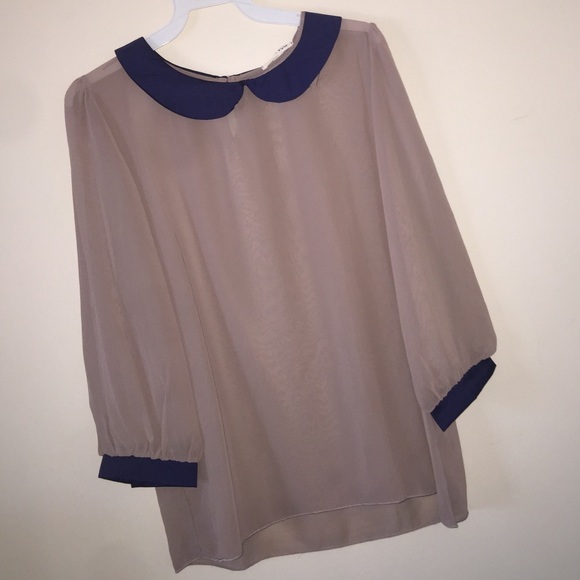 S/M/L beautiful blouse❤️ - Picture 1 of 2