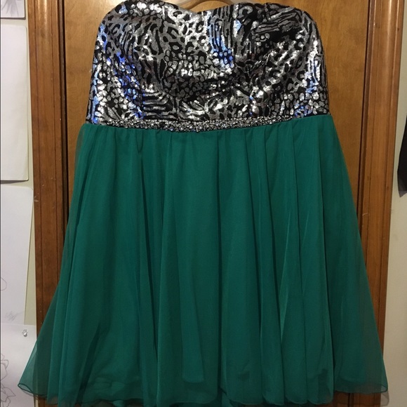 Zebra Print Green Plus Size Homecoming Dress - Picture 1 of 2