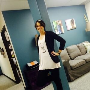 Meet your Posher, Cassandra