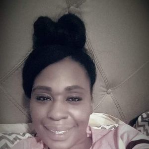 Meet your Posher, Chanel