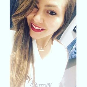 Meet your Posher, Natasha