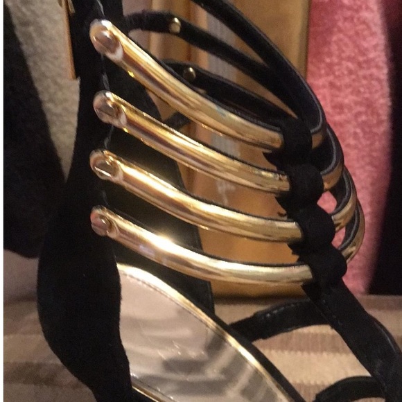 Jessica Simpson Golden Girl