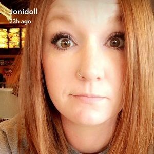 Meet your Posher, Joni